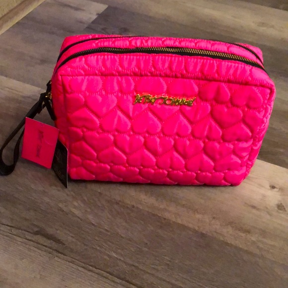 Betsey Johnson Hot Pink Quilted Heart Double Zip Cosmetic Case Makeup Bag NWT - Picture 16 of 16